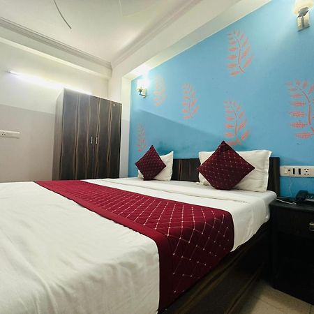 Hotel Galaxy Inn Near Delhi International Airport New Delhi Exterior photo